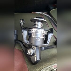 Penn Pursuit II 6000 Spinning Reel - Black